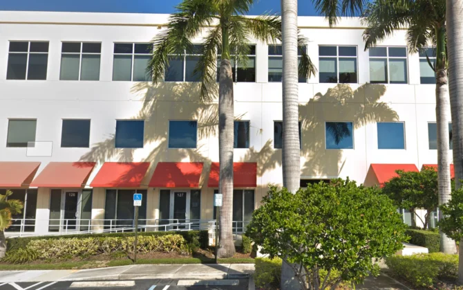 Dentamed USA hospital bed rental in Doral